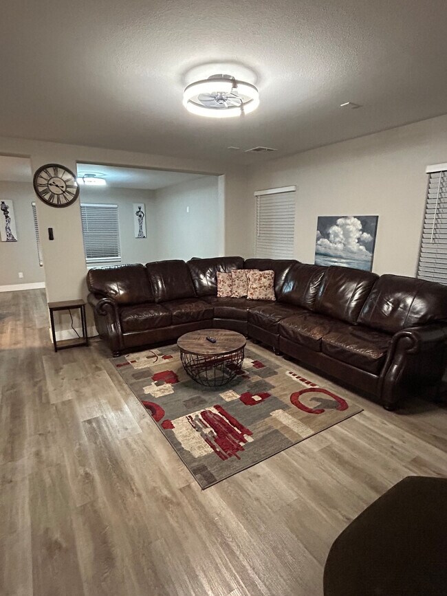 Foto del edificio - 3974 E Spruce Fern Ln