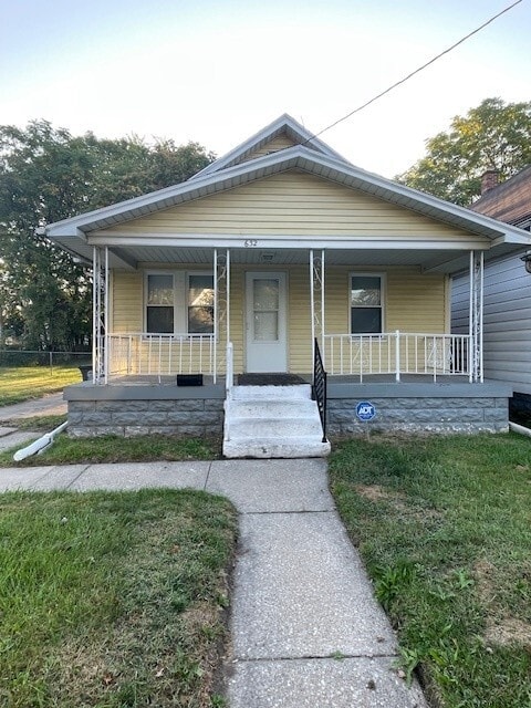 Building Photo - 632 Marmion Ave