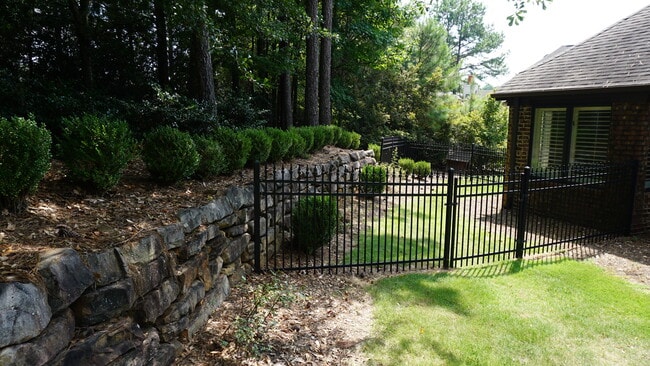 Building Photo - 1101 Blackman Cir