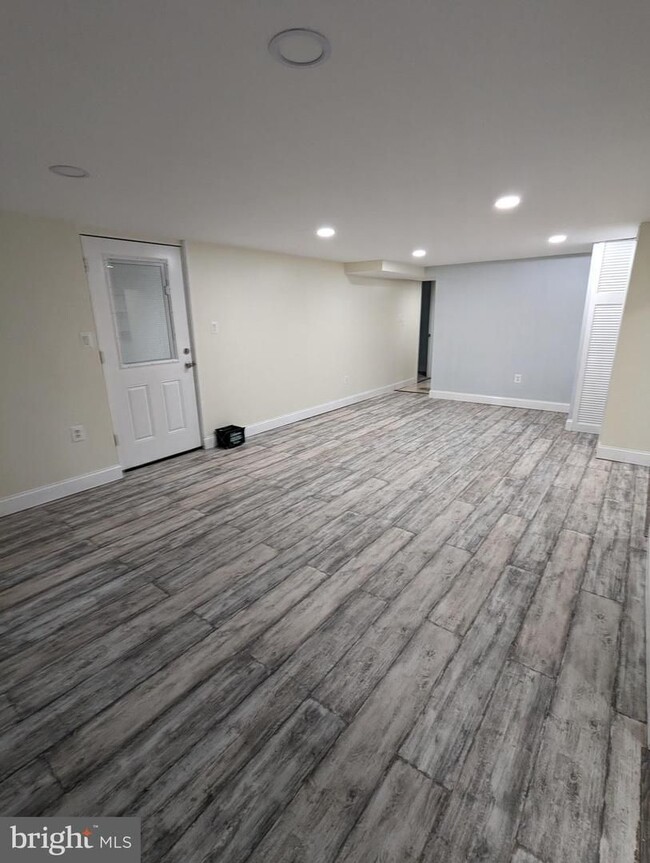 Foto del edificio - 2410 Darrow St, Silver Spring, MD 20902