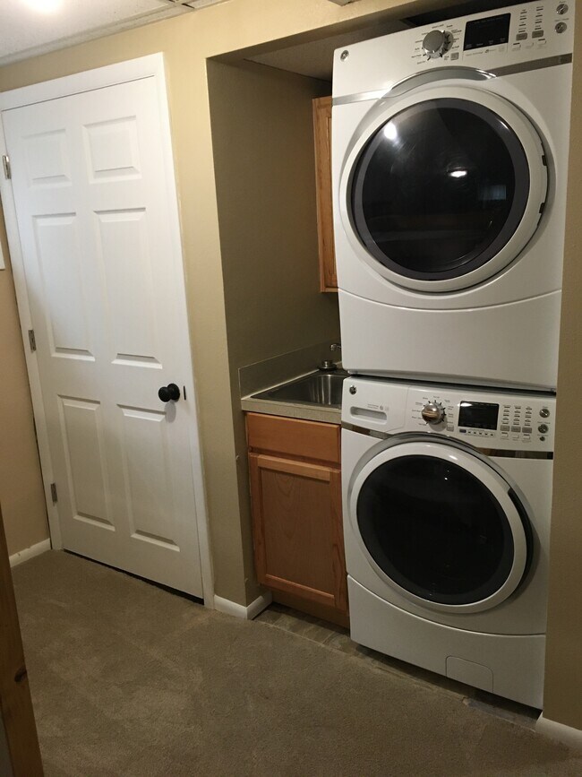 Foto del edificio - 13651 N Manning Ln