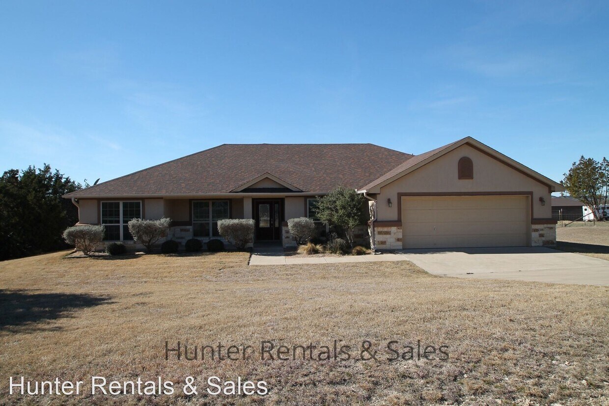 Primary Photo - 4 br, 2 bath House - 159 CR 3377