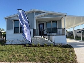 Building Photo - 4208 Long Lake Way