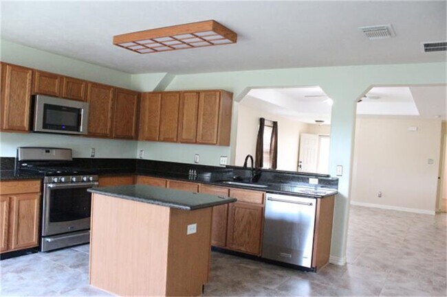 Foto del edificio - 24202 Kingbriar Dr