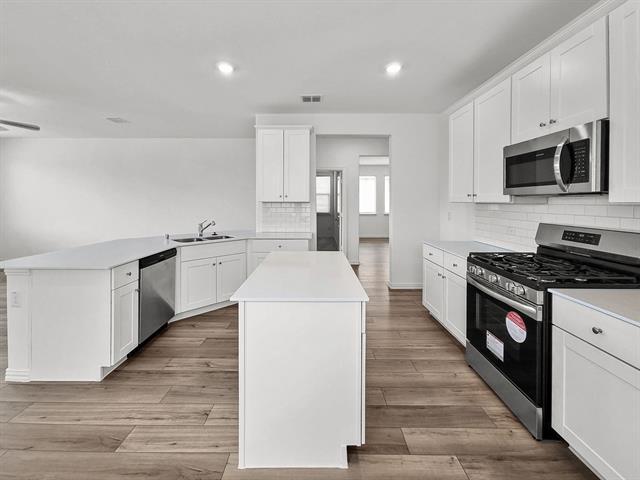 Building Photo - 1100 Flameleaf Dr