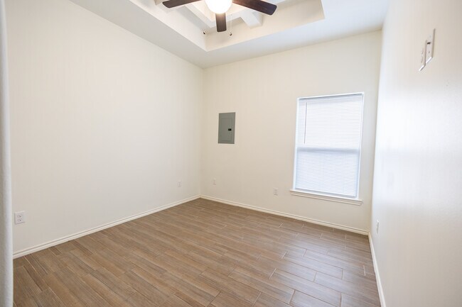 Foto del edificio - 420 Carlisle Ave