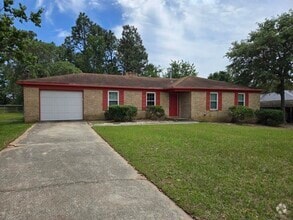 Building Photo - 2600 Carrington Dr