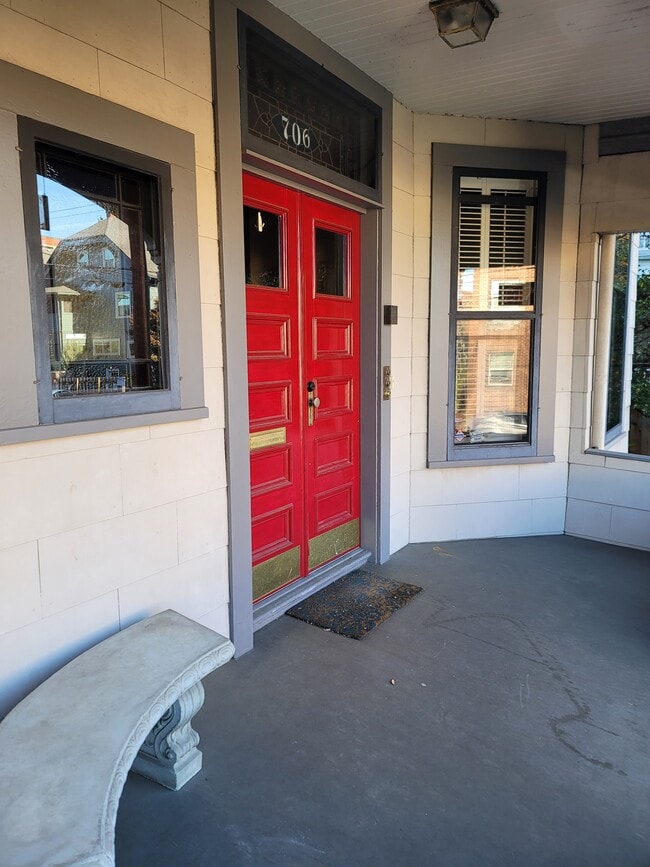 Building Photo - 2168 NW Flanders St
