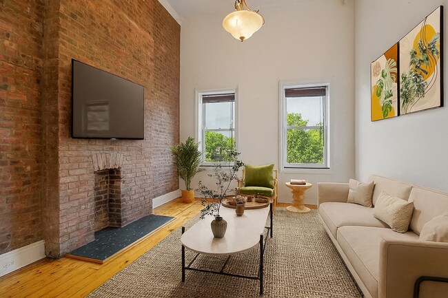 Foto del edificio - 353 E 58th St