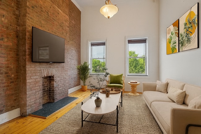 Building Photo - 353 E 58th St