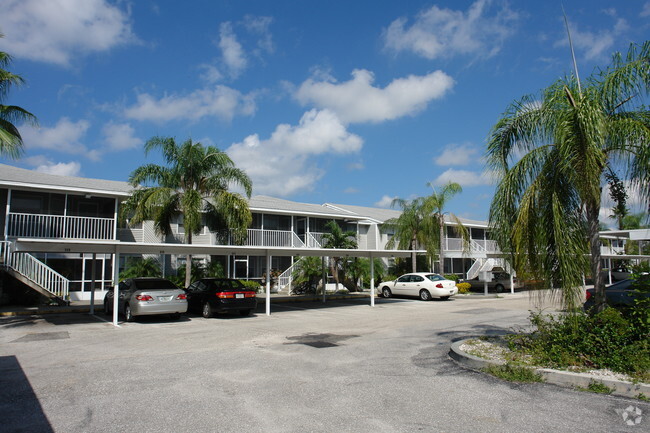 Heron Cove - Apartments in Englewood, FL | Apartments.com