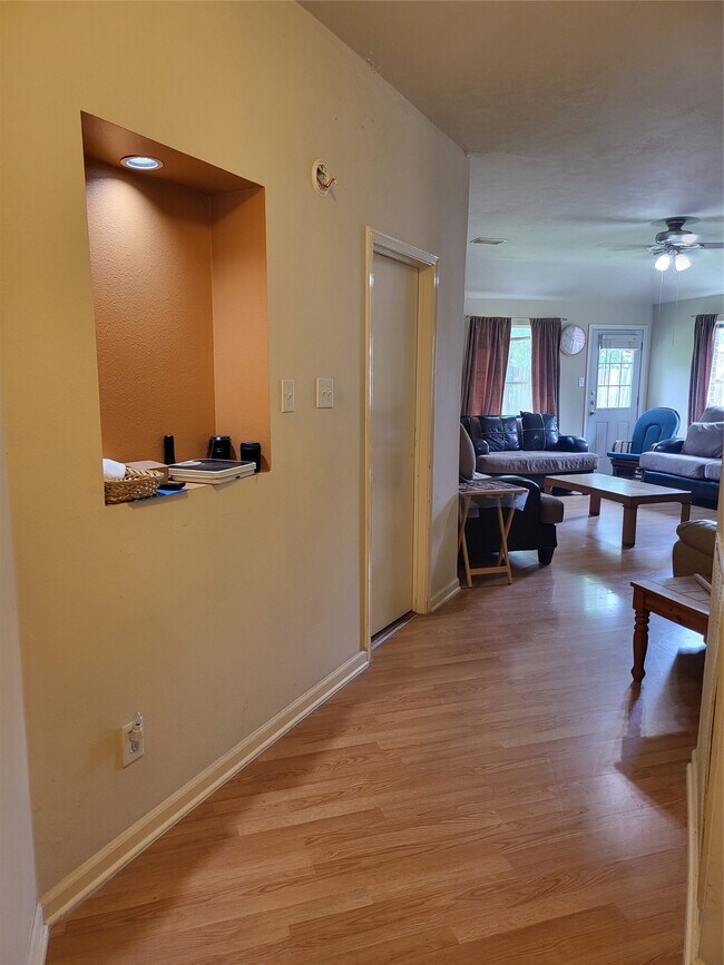 Foto del edificio - 17314 Glenmorris Dr