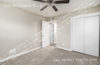 Building Photo - 1820 McCormick St