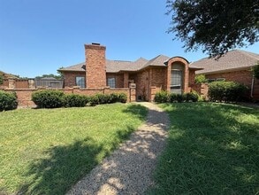 Building Photo - 4105 Brooktree Ln