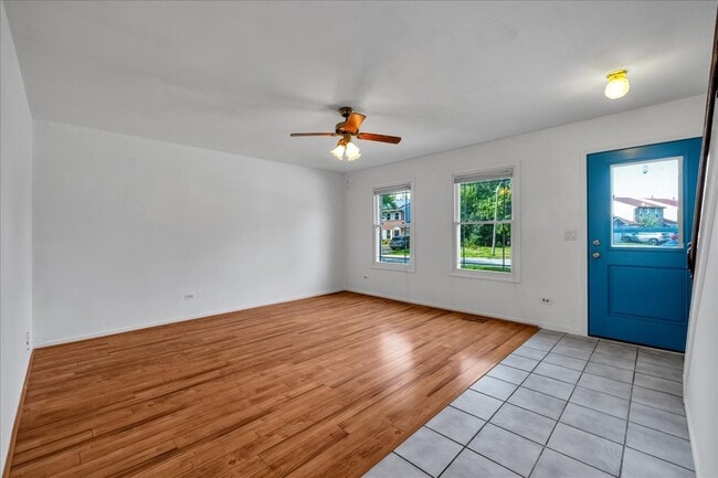 Foto del edificio - 1426 Walnut Cir
