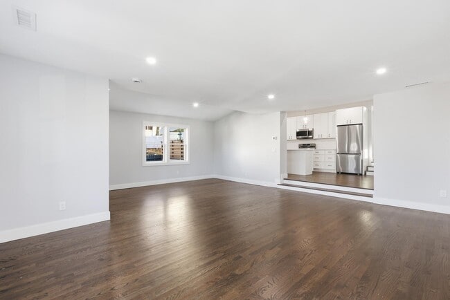 Building Photo - 85 Euclid Ave