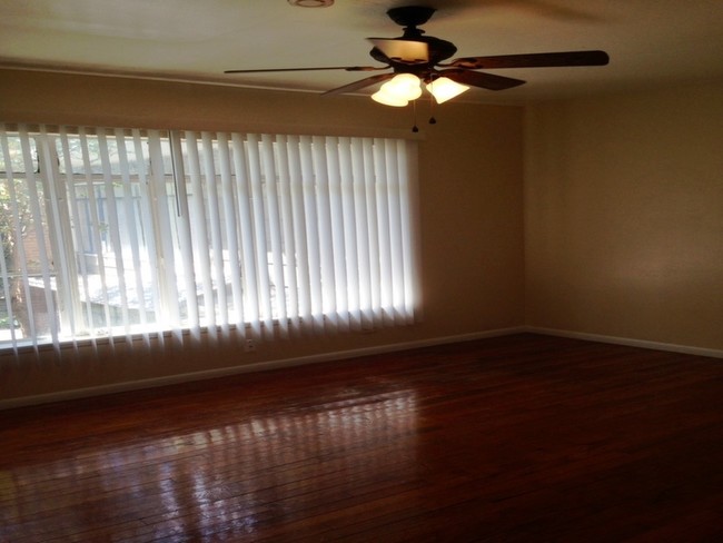 Living Area - Broadway Apartments