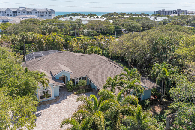 Building Photo - 4686 Pebble Bay Cir