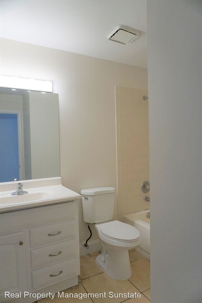 Building Photo - 2 br, 2 bath House - 3698 Mil Lake Circle