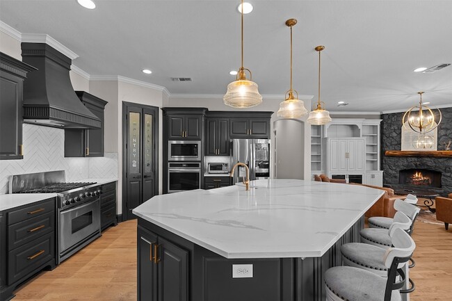 Foto del edificio - 1621 Hidden Bluff Ct