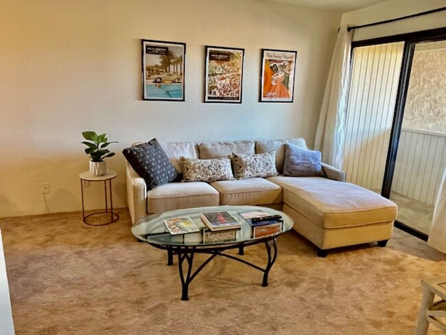 Foto del edificio - Palm Springs Villas#2, furnished,long term