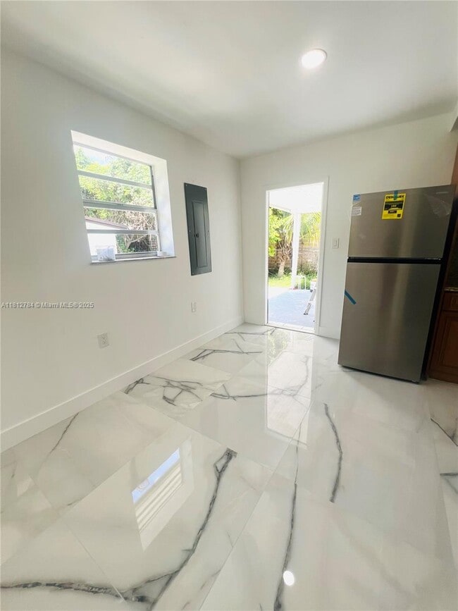 Building Photo - 15530 SW 295th Terrace
