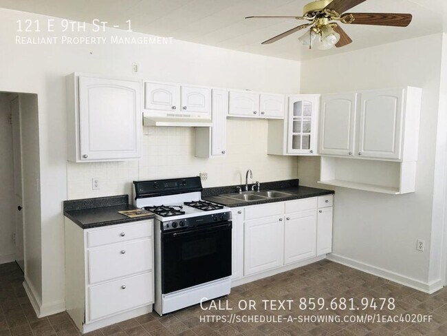 Foto del edificio - 121 E 9th St