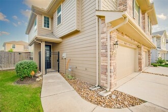 Building Photo - 1826 Ryon Falls Dr