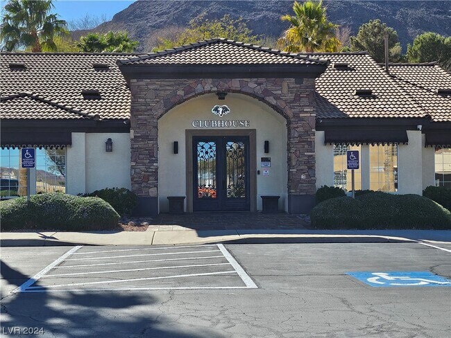 Building Photo - 231 W Horizon Ridge Pkwy