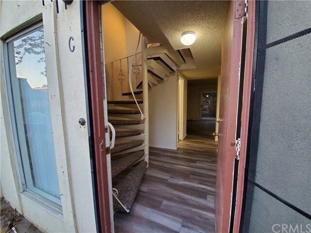 Foto principal - 14561 Del Amo Ave
