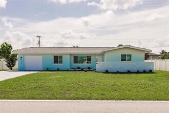 Building Photo - 3316 Port Charlotte Blvd