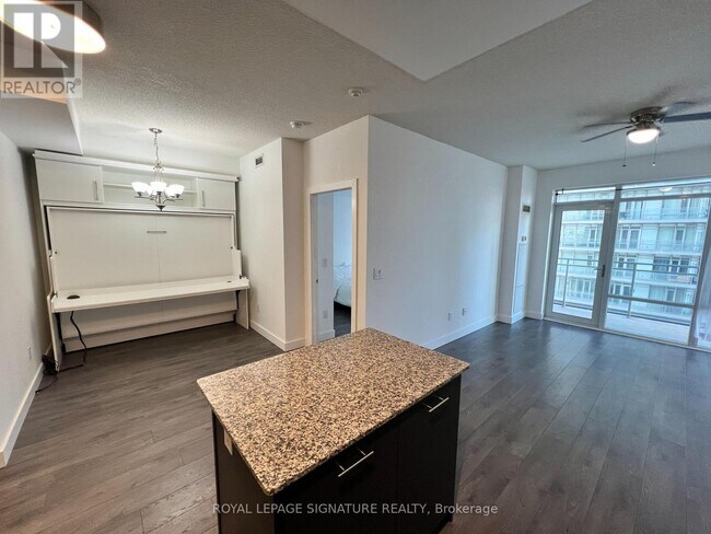 Building Photo - 360 Square One Dr