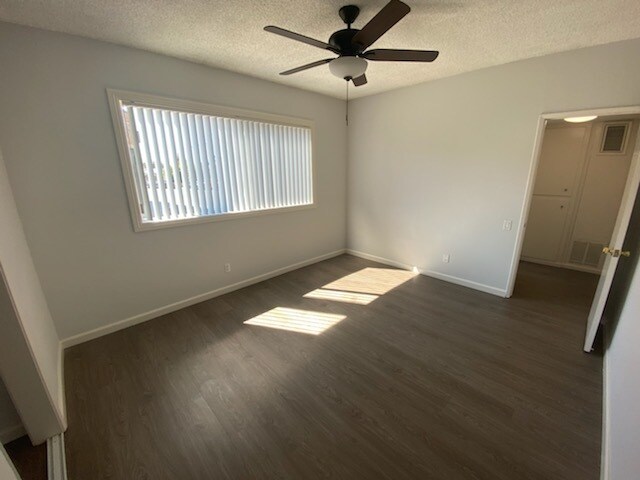 Foto del edificio - 232 N Verdugo Rd