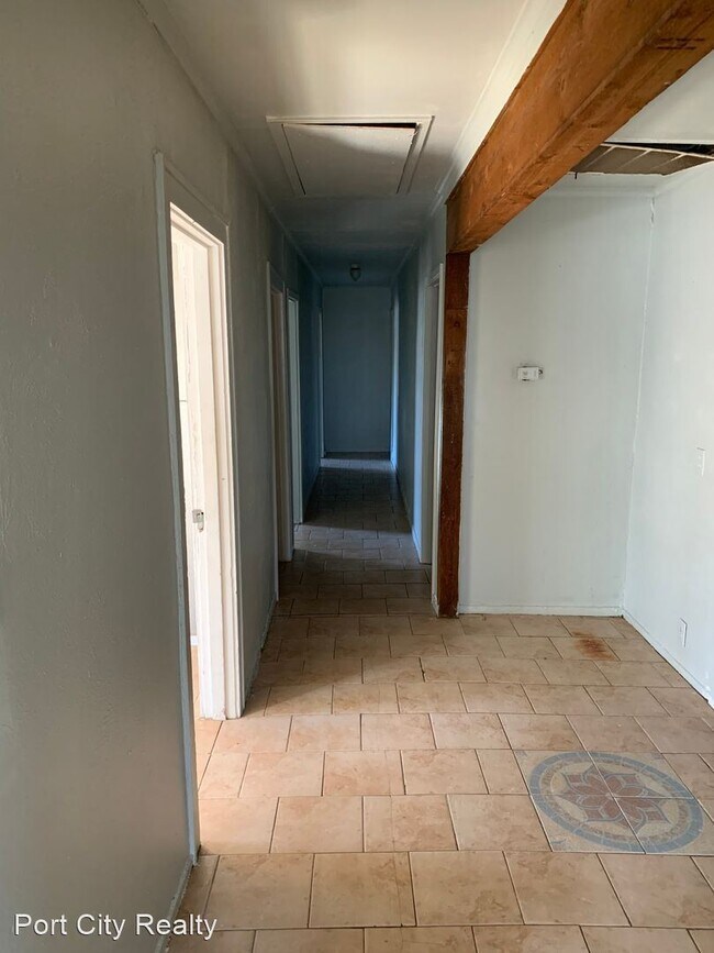 Foto del edificio - 3 br, 2 bath House - 2506 Malcolm