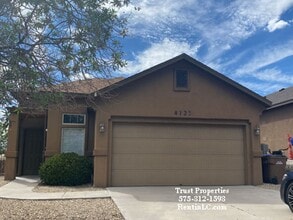 Building Photo - 4725 Rimrock Dr