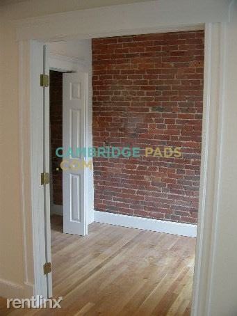 Foto del edificio - 288 Western Ave