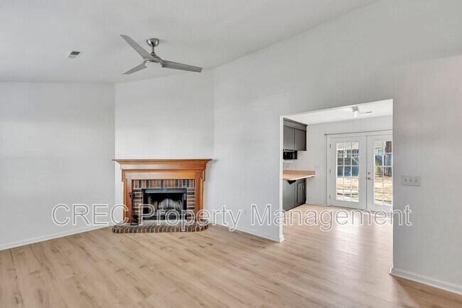 Foto del edificio - 8557 S Waccamaw Ct