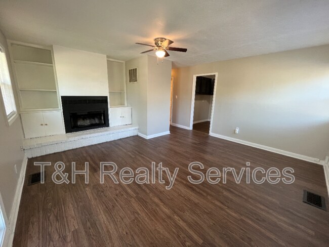 Foto del edificio - 8207 E 50th St