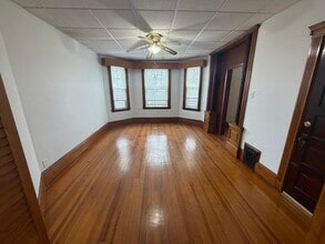 Building Photo - 1114 Bennington St