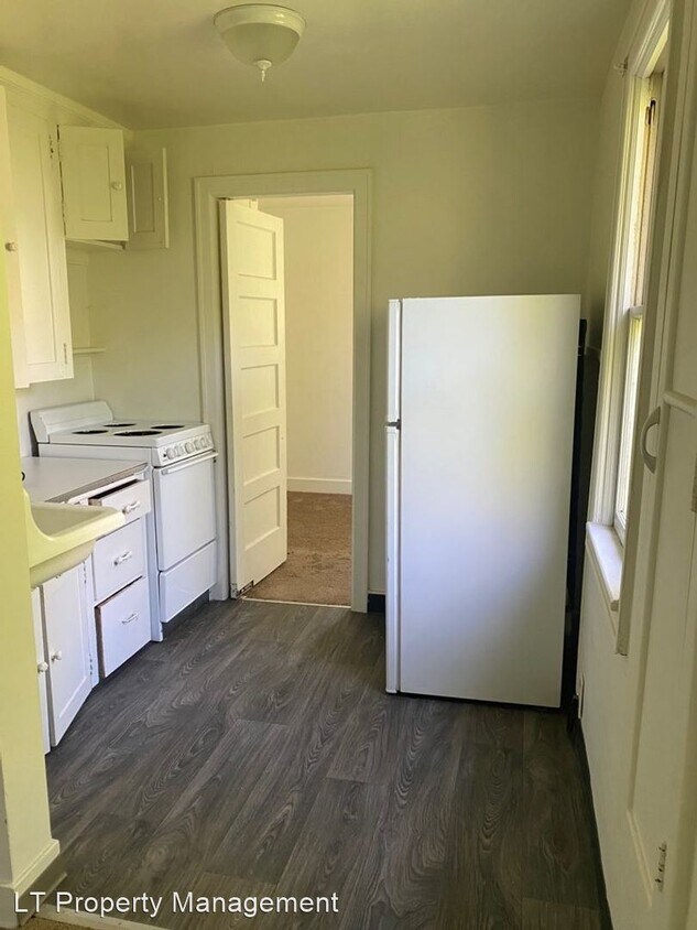 Foto principal - 1028 W Augusta Ave