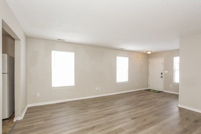 Building Photo - 15224 Fawn Meadow Dr