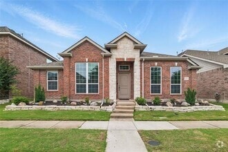 Building Photo - 5904 Saddle Clb Trl