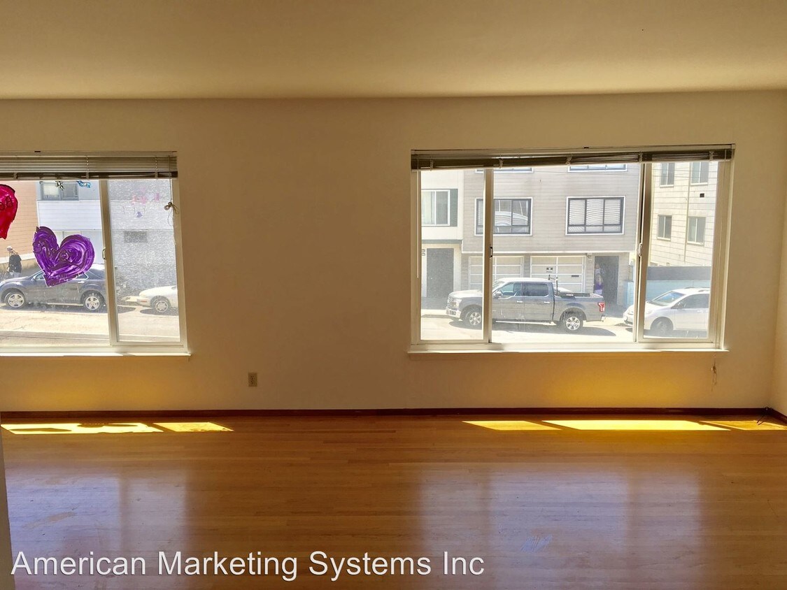 Primary Photo - 2936 Taraval St