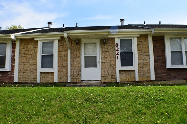 Building Photo - 8221 Northwest Mace Road