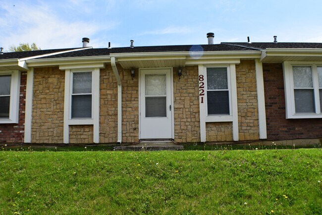Foto del edificio - 8221 Northwest Mace Road