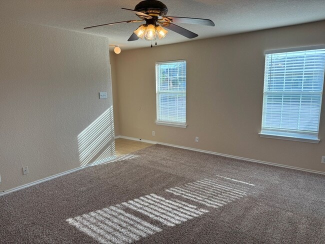 Building Photo - 145 Brahma Way