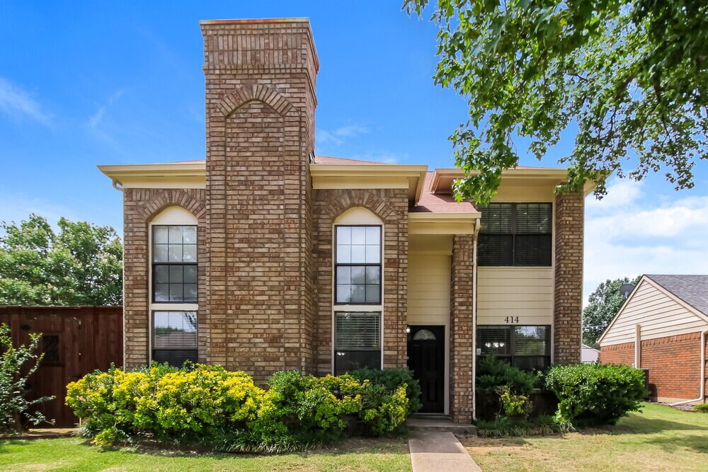 Primary Photo - 414 Kirkwood Dr