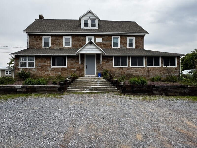 Foto principal - 10669 Jonestown Rd