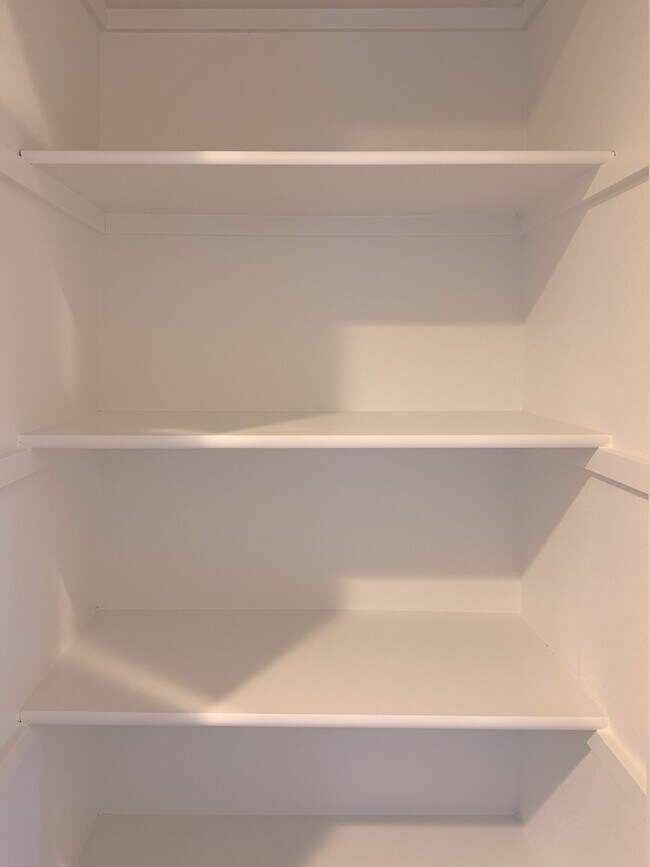 Foto del edificio - 505 NW Hillcrest Dr