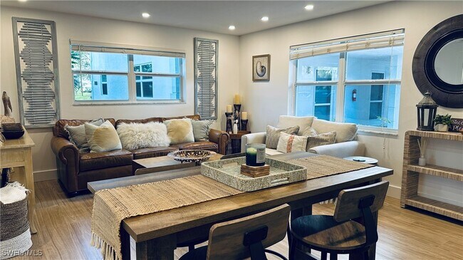 Foto del edificio - 780 10th Ave S